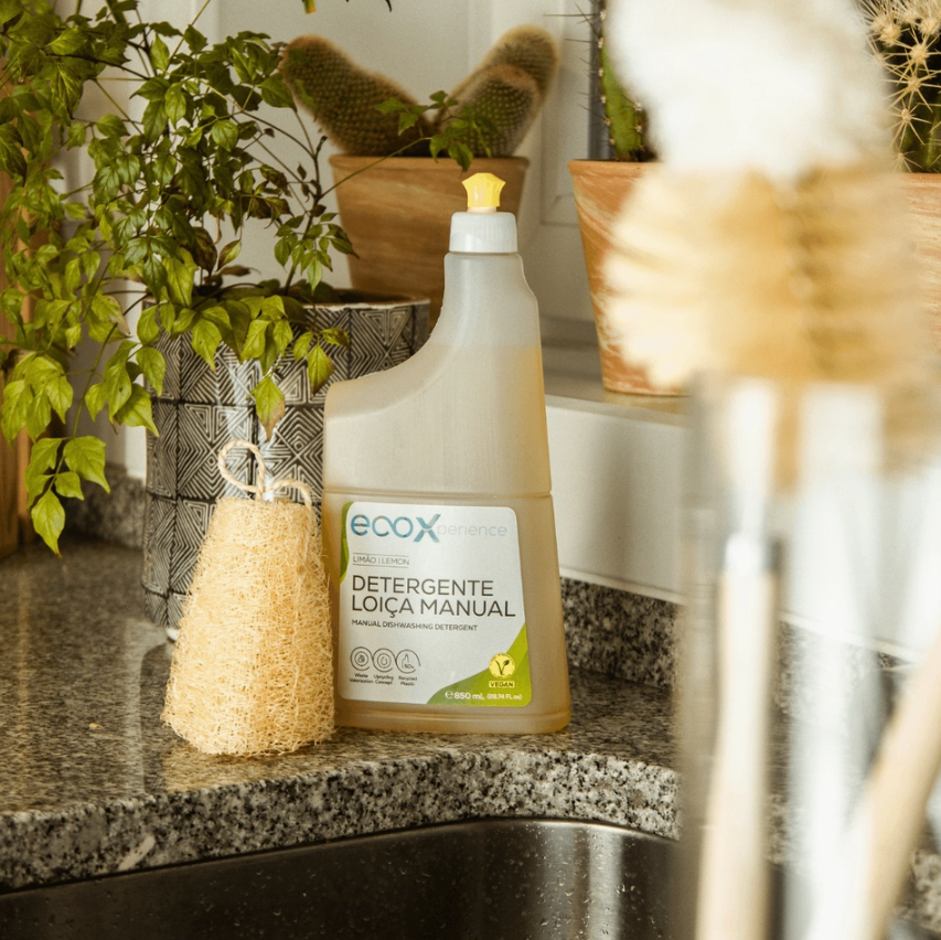 DETERGENT ECOLOGIC DE VASE cu lămâie 0,85 l - Fabricat în Portugalia